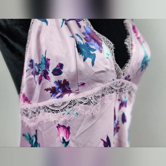 🥳SALE🥳Victoria's Secret silky razorback nightgown - Picture 6 of 10